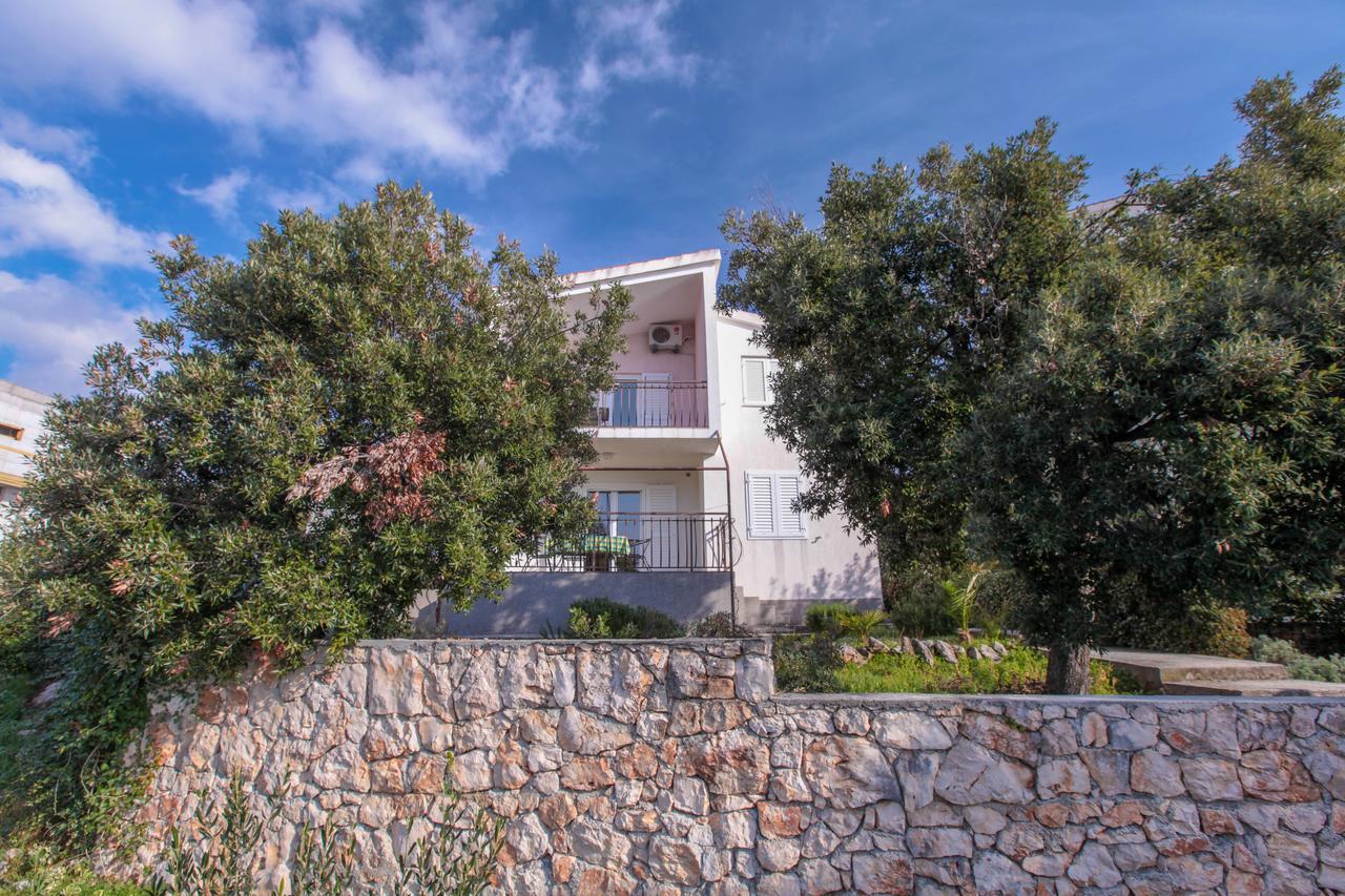 Apartments Mama Rogoznica  Luaran gambar